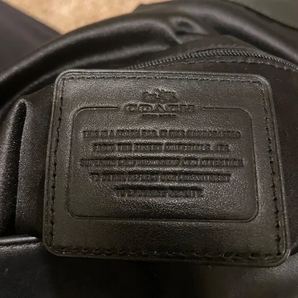 Coach 3 compartment shoulder bag - Picture 9 of 16